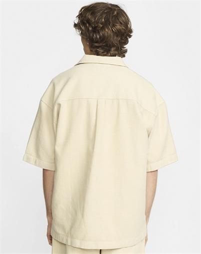 Revolution - Oversize Skjorte - Offwhite